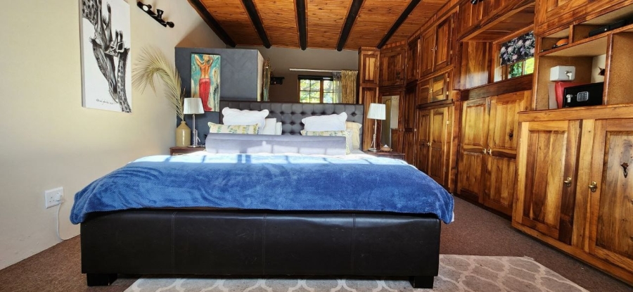 10 Bedroom Property for Sale in Joubertina Eastern Cape